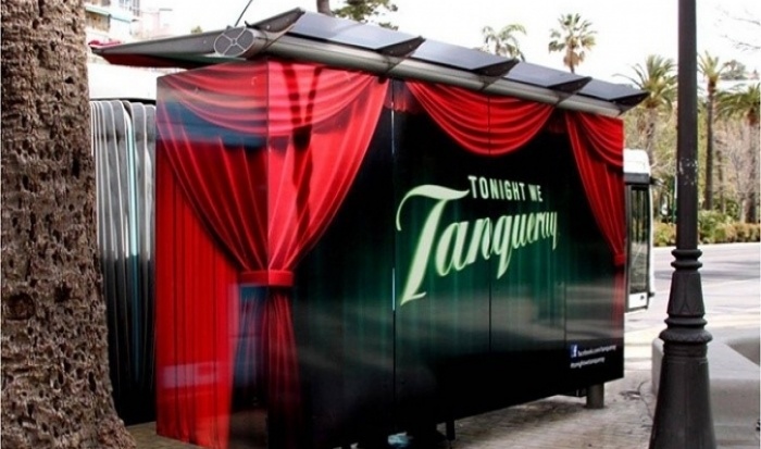 Tanqueray_Cinema_Bus_Shelter_1