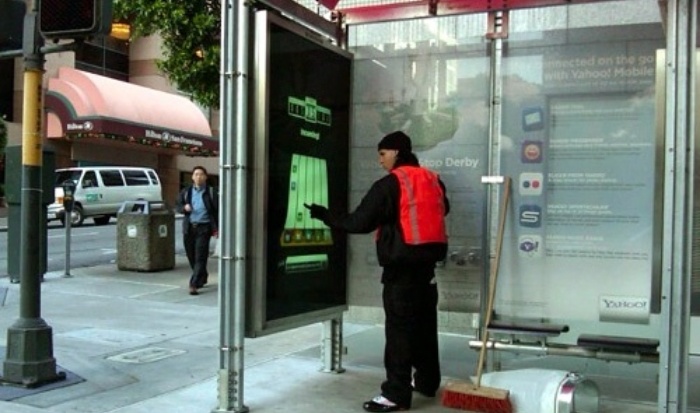 bus_shelter_gaming