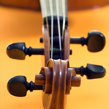 How to Tighten Your Violin Strings
