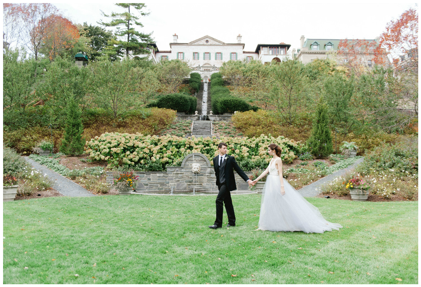 Bride and Groom Italian Villa Wedding | BBJ Linen 
