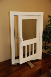 screen door display