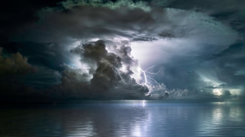 Boating Safety: What to Do if You’re Caught in a Storm