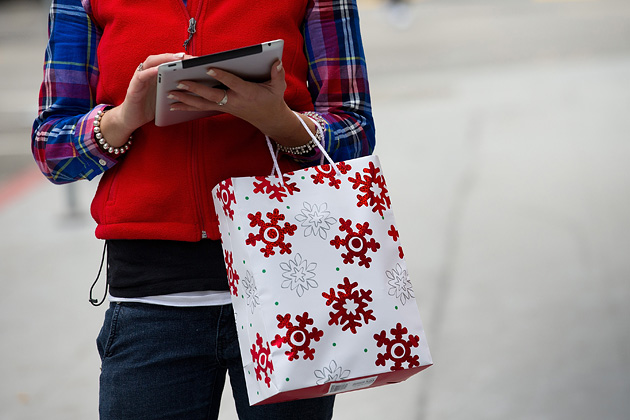 Mobile Tablet Shopping Holiday Season 2012