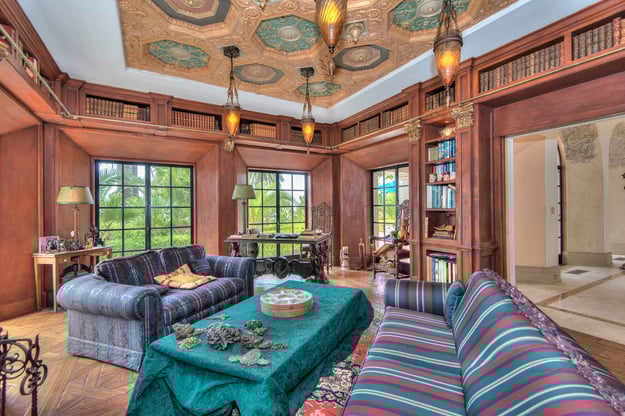 <b>Rancho Palos Verdes, California</b><br/><i>5 Bedrooms, 12,278 sq. ft.</i><br/>Villa with Merlot Vineyard with Ocean views <b>Rancho Palos Verdes, California</b><br/><i>5 Bedrooms, 12,278 sq. ft.</i><br/>Villa with Merlot Vineyard with Ocean views