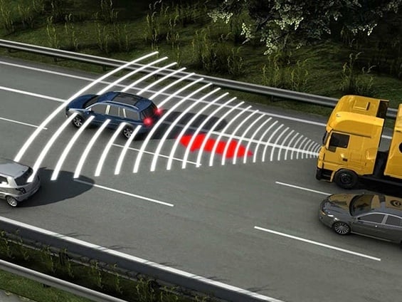 Adaptive-Cruise-Control-(1)-370892-edited.jpg