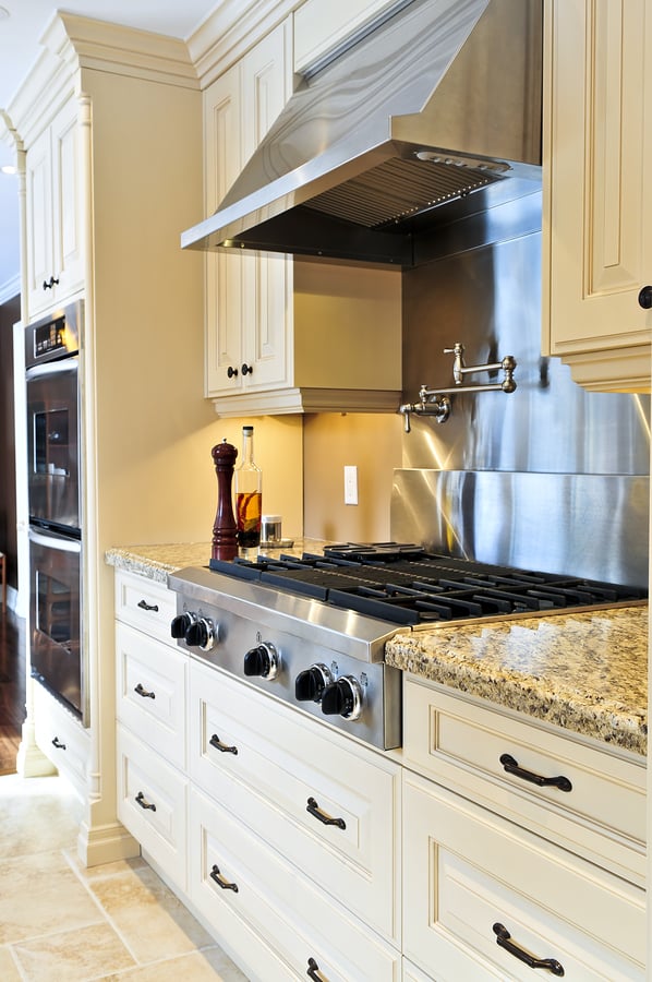 Make Your Range Hood Part of Your Kitchen Design with These Tips Make Your Range Hood Part of Your Kitchen Design with These Tips