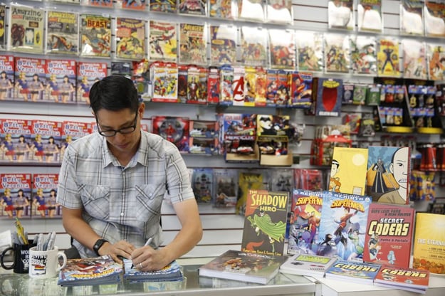 Gene Luen Yang, 2016 MacArthur Fellow, Flying Color Comics, Concord/California, Tuesday, Sept. 6, 2016.