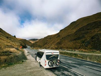 Mountain Biking New Zealand – Exploring New Zealand by Bike and Campervan