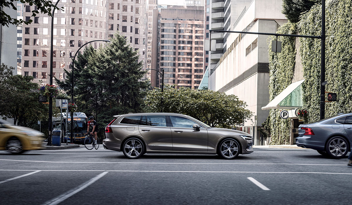 volvo-v-60-exterior.jpg