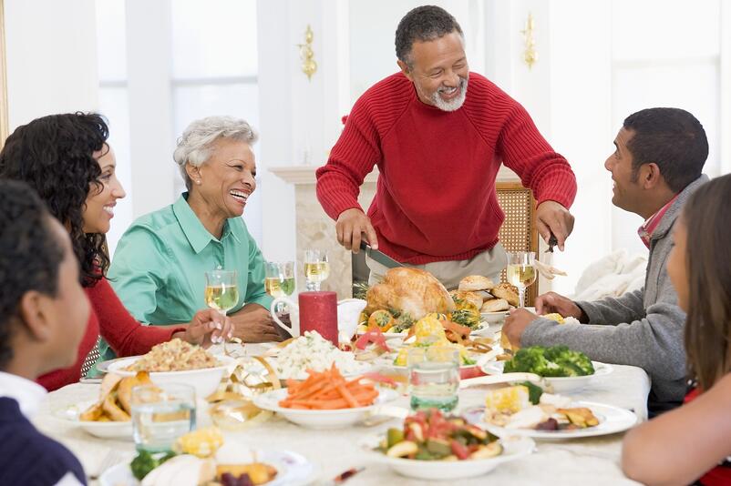 family-christmas-dinner.jpg