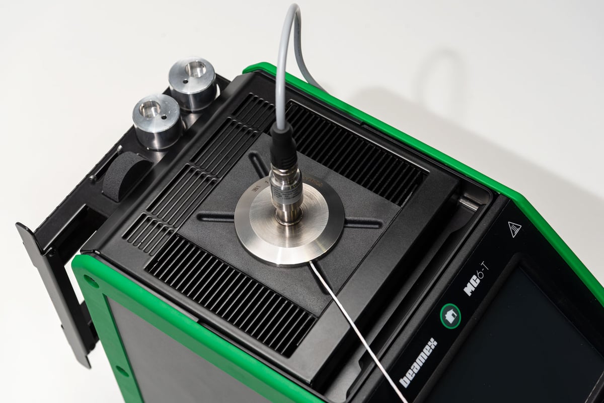 Calibrating sanitary sensor with Beamex MC6-T