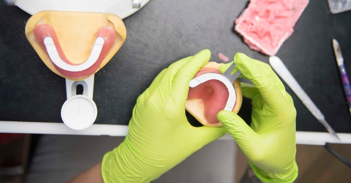 5 consigli di grande attualità: come diventare un esperto in protesi totale