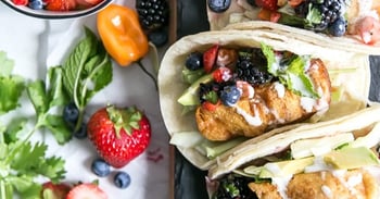 Paleo-Fish-Tacos-with-Berries-15