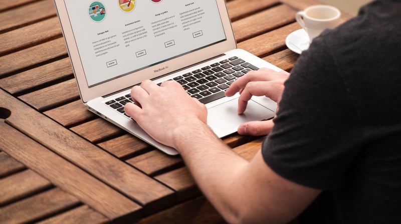 Wat is het verschil tussen een websitepagina, zoekwoordenpagina, landingspagina, bedankpagina en blog? Wat is het verschil tussen een websitepagina, zoekwoordenpagina, landingspagina, bedankpagina en blog?
