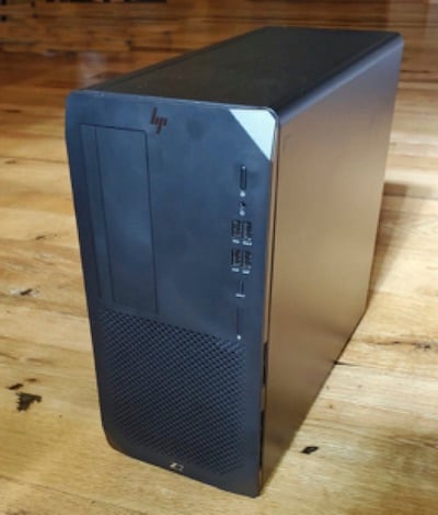 HP Z2 G8