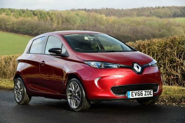1703_03_RenaultZOE_Mars-Red_CarExpert.jpg
