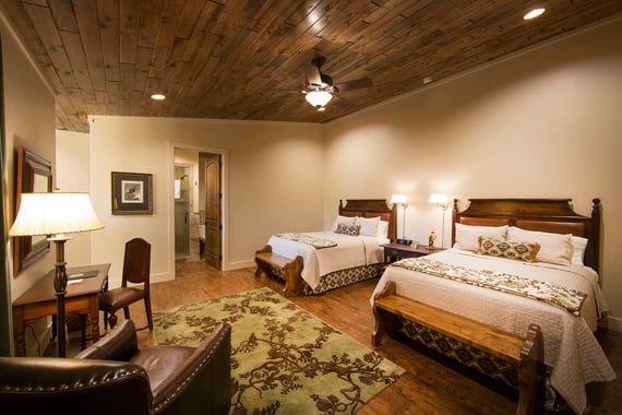 Joshua-Creek-Ranch_Branch-Haus-room