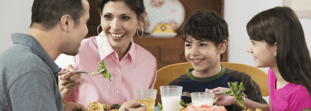 Comer en familia, un hábito muy especial