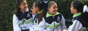 ¿Cómo formar el desarrollo socioemocional de mi hija?