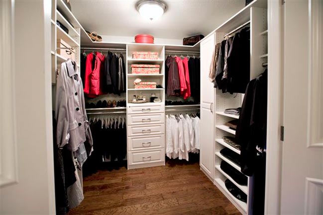 Closet Gallery by Valet Custom Cabinets & Closets