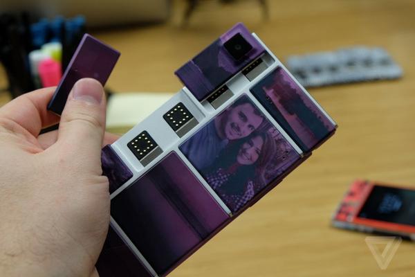 Swapping Modular Phone: Google’s latest modular smartphone prototype