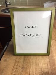 freshoilsign.jpg