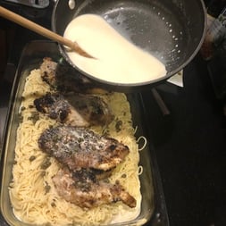 chickenpastasauce