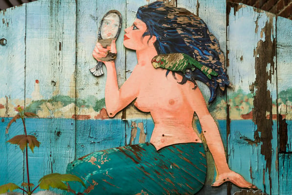 USA, Massachusetts, Cape Ann, Gloucester, mermaid art