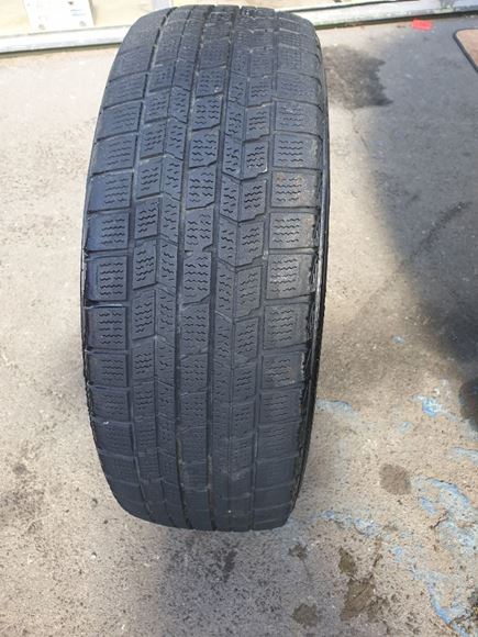 DUNLOP TYRE