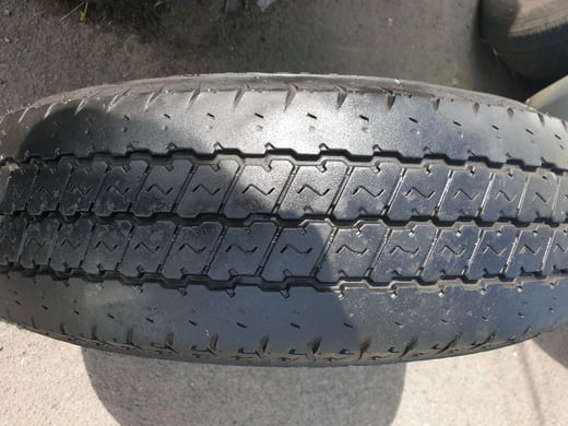 Yokohama Tyre Rim 185 75R15 3