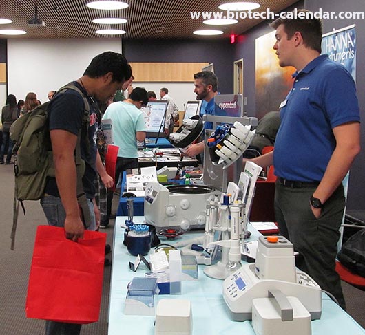 Eppendorf's vendor tells a researcher about his company's laboratory equipment.