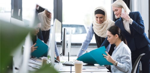 Mastering Cross-Cultural Decision-Making Requires Multi-Cultural Awareness