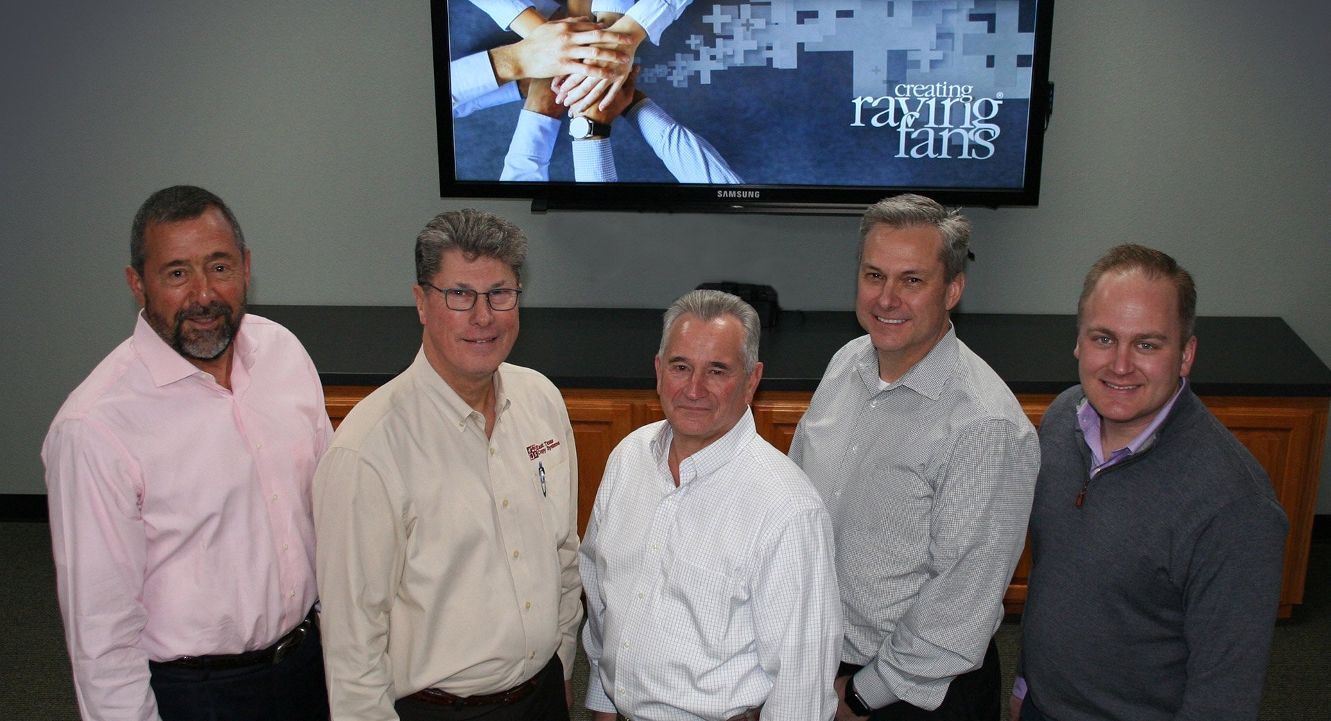 rr_hero_quarter_1a.jpg rr_hero_quarter_1a.jpg
