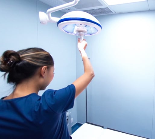 plastic surgery operating room