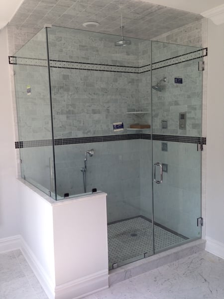 Frameless Door & Notched Panel with Buttress Return