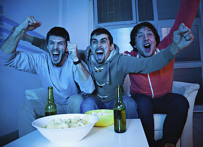 Want Hordes of Raving Fans? 7 Content Best Practices to Follow