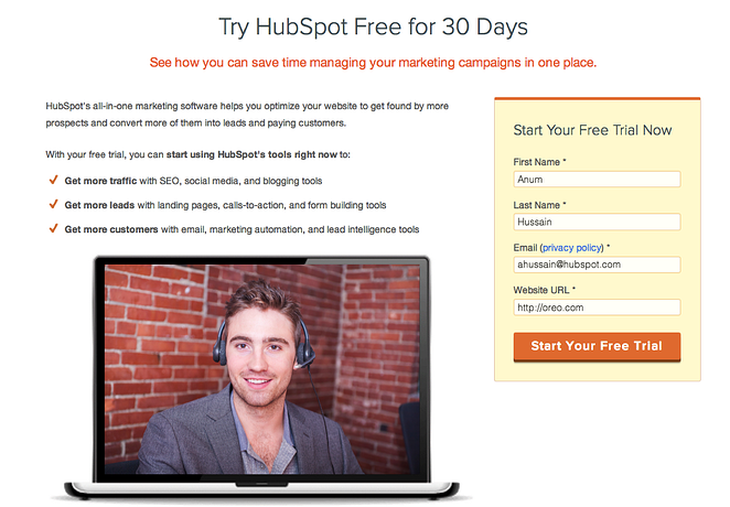 HubSpotのランディングページと写真素材の組み合わせ例