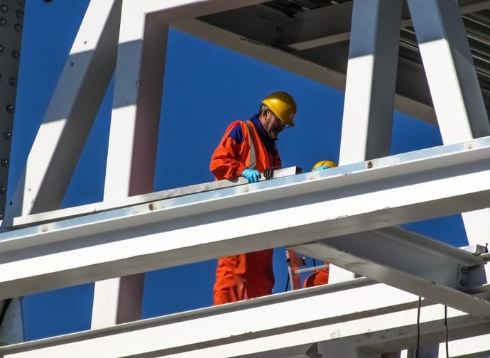 worker-1895691_1920-800x585