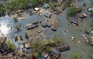 1280px-Katrina-port-sulphur-la-2005