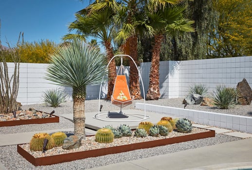 Back-Yard-Homecrest-Swing--¬-Kevin-McDermott-copy