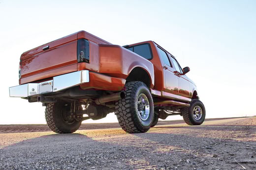 A SOLID AXLE, FLARESIDE ’97 F-250