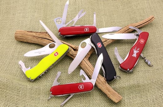 Ultimate Guide to Swiss Army Knives 