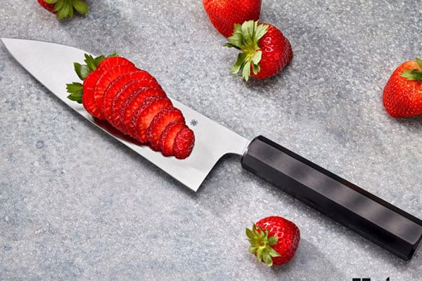Combat Kitchen: Food Prep with Tactical Knives