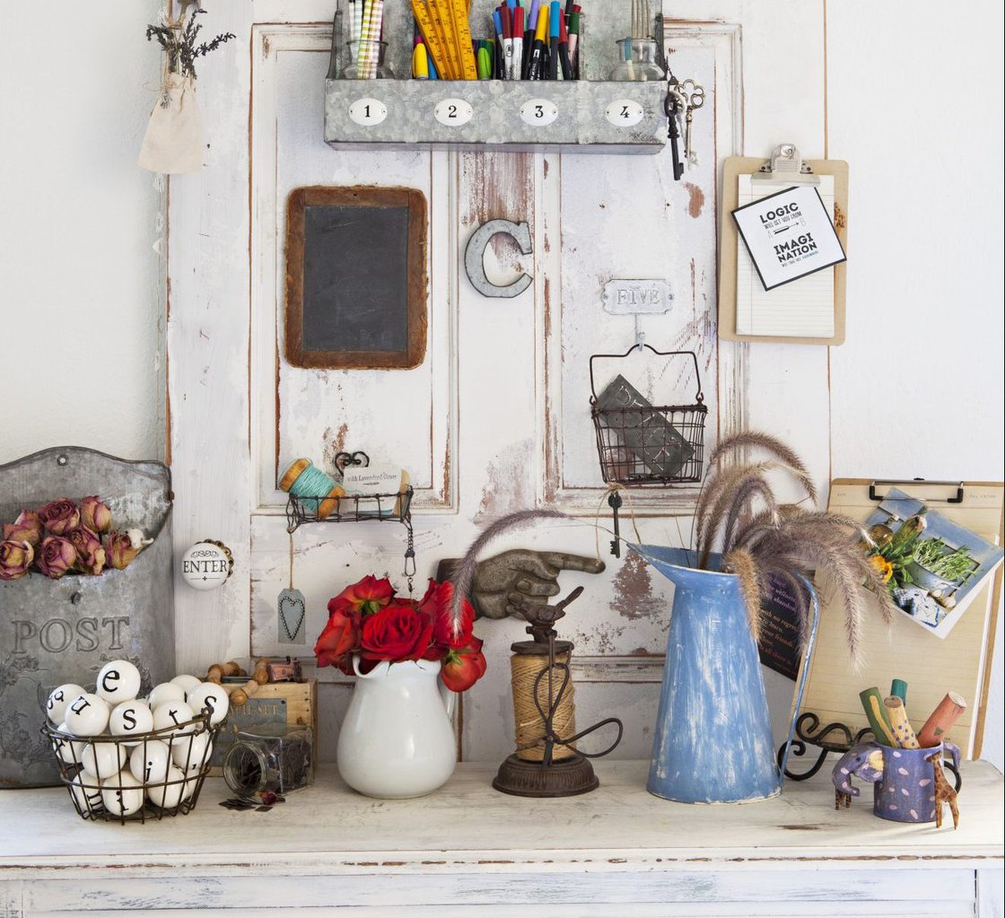 The Secret to Creating Vintage Vignettes