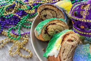 Mardi-Gras-cakes