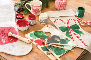 How To Make Cute DIY Painted Christmas Stockings