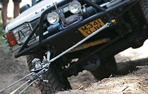 Vehicle-recovery-using-Superwinch-shackles-recovery-ring