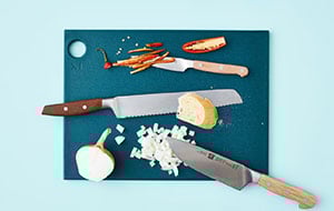 VIDEO: Crash Course in Knife Skills