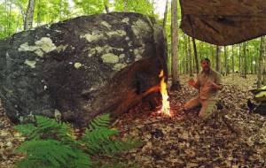 VIDEO: Les Stroud’s Tips for Building a Survival Fire