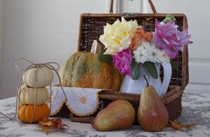 picnicbasket_thanksgiving_centerpiece